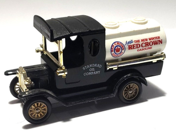 Lledo 1920 1:25 Days Gone Model T Ford Red Crown Gasoline Standard Oil Co.