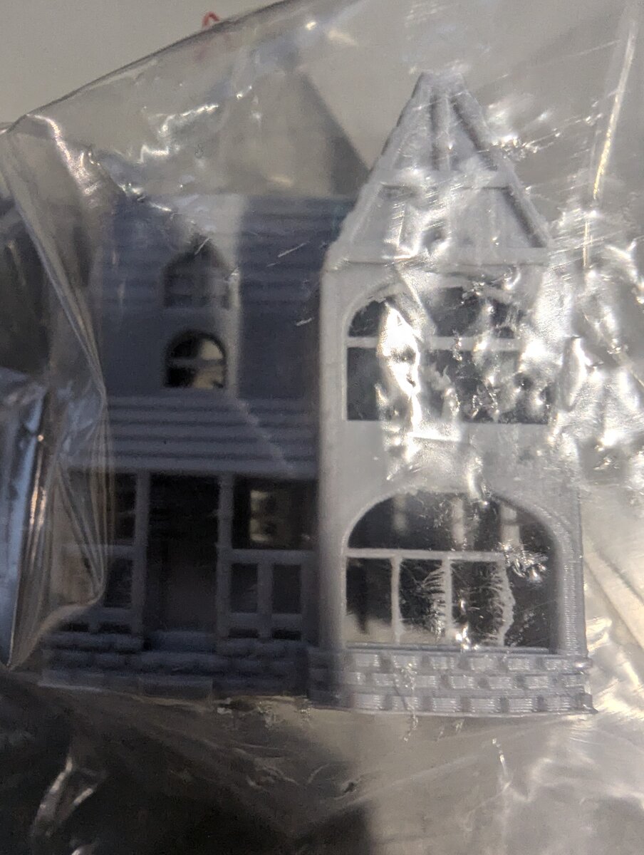 CrutchForm ZG01R Z Scale 3D Printed Undecorated Plastic Victorian 2-Story House
