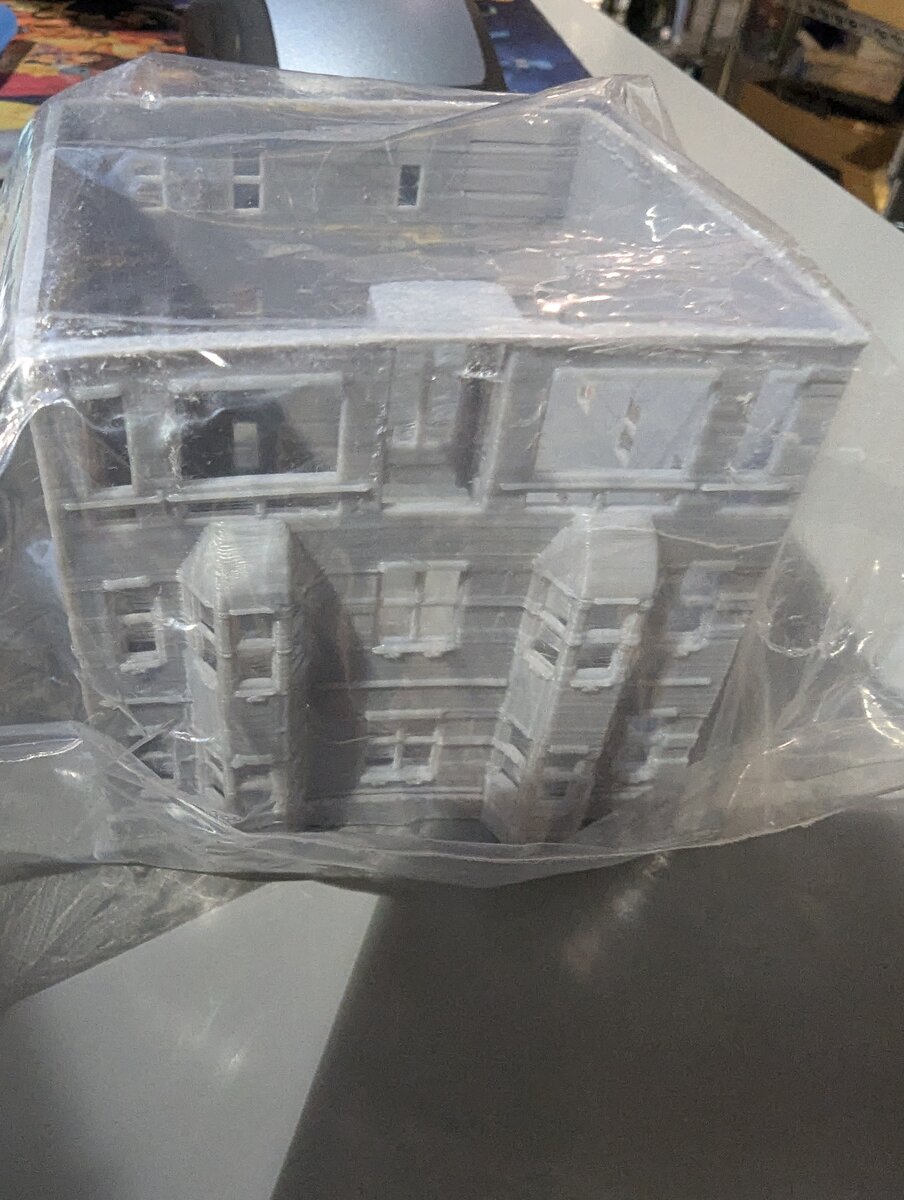 CrutchForm Z301R Z Scale 3D Printed Commerical Building Structure