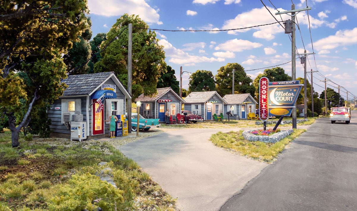 Woodland Scenics BR5877 O Built-&-Ready Moonlite Motor Court