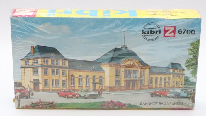 Kibri B-6700 Z Gauge Railway Station Bahnhof Bad Nauheilm Building Kit