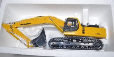 コマツ PC450LC-6 ダイキャストメタル 1:32 Komatsu 266 1:32 Die Cast Joal PC450LC-6 Excavator – Trainz