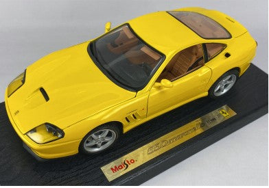 Maisto 31839 1:18 Die Cast Yellow 1996 Ferrari 550 Maranello