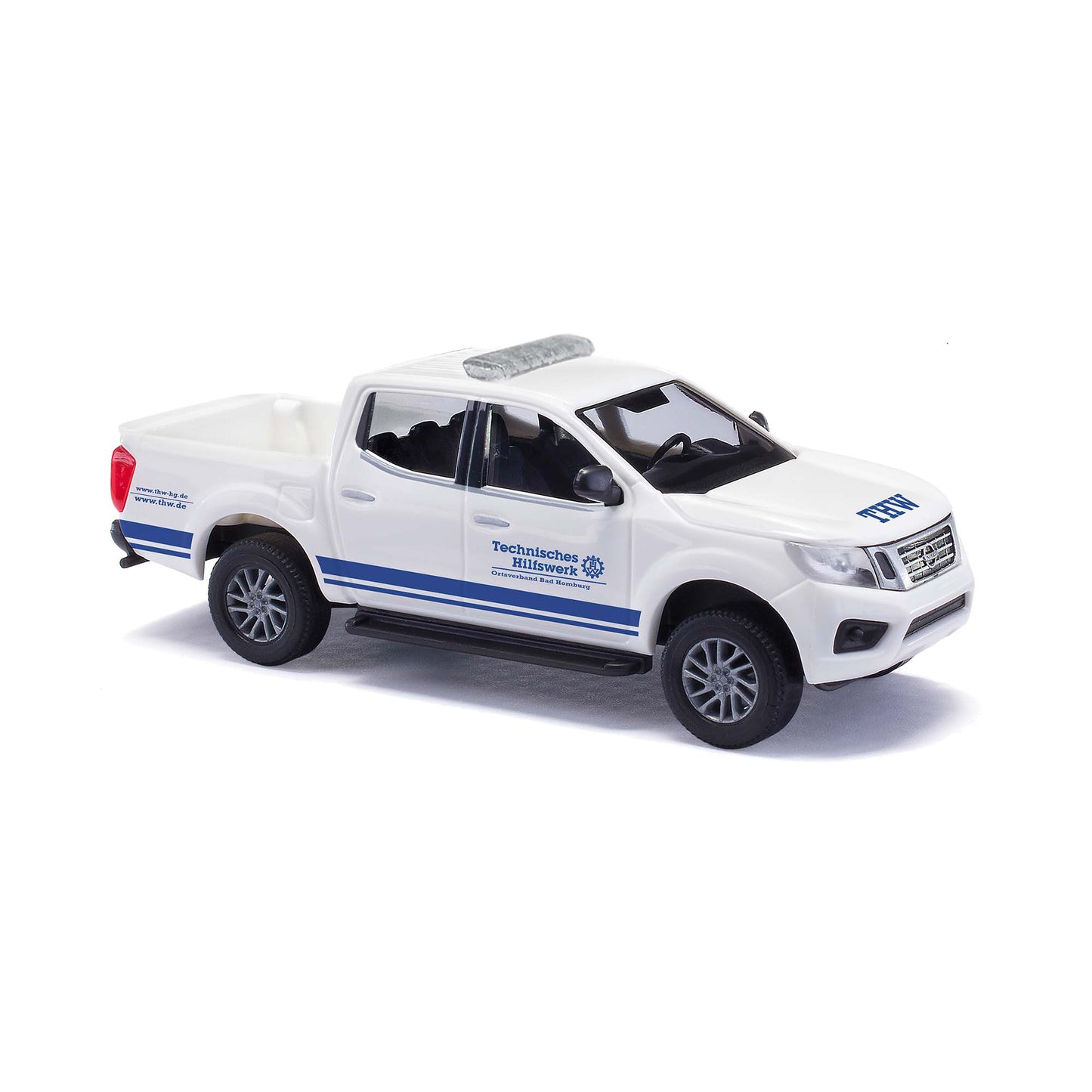 Busch 53723 HO White THW 2015 Nissan Navara/Frontier Crew-Cab Pickup Truck