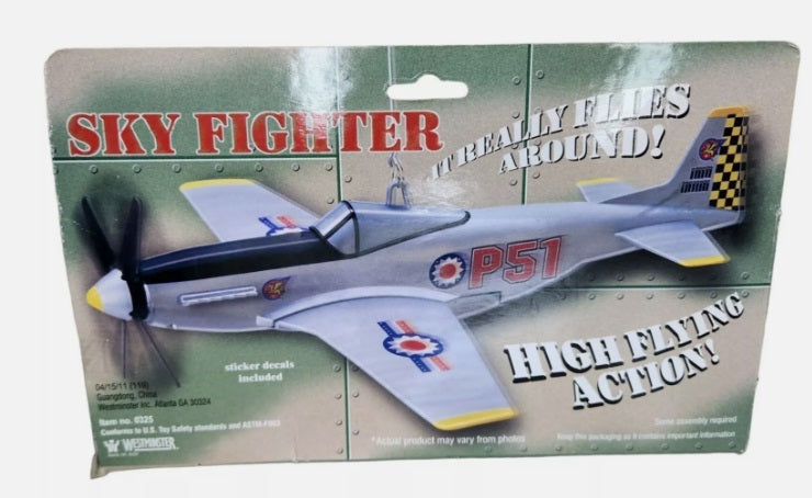 Acme 13-10-108 Rumple Toys 1997 Sky Fighter Plane P51 W/Stickers Plastic Kit