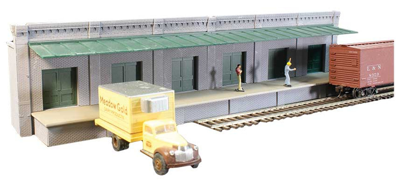 Lunde Studios QBHO3 HO Single-Story Wall w/Doors & Dock Background Building Kit