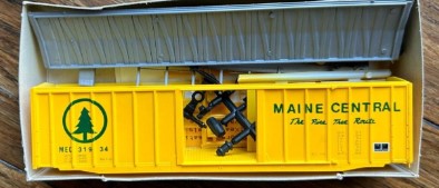 McKean Models 909 HO Maine Central 50' OB Boxcar #31934 w/Rolled Ends Kit