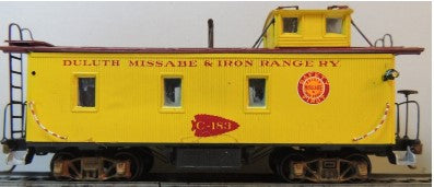 Roundhouse 1669 HO Duluth Missabe & Iron Range 3 Window Wood Sided Caboose