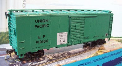 Athearn 1109 HO Union Pacific Green Work 40' Box Car #910100 Kit