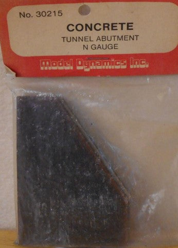 Model Dynamics 30215 N Scale Concrete Tunnel Abutment