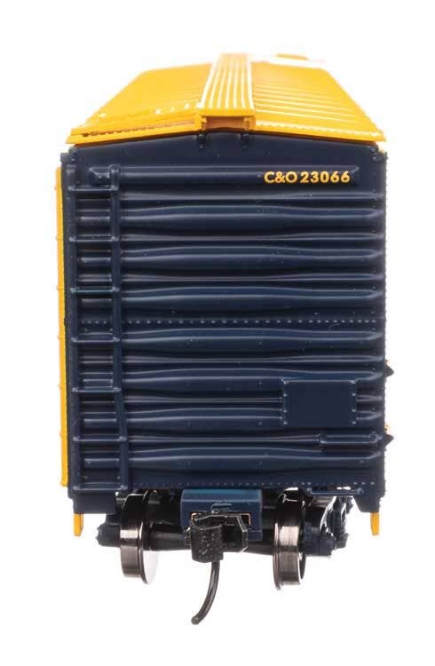 Walthers 910-2856 HO Chesapeake & Ohio 50' PC&F Insulated Boxcar RTR #23066