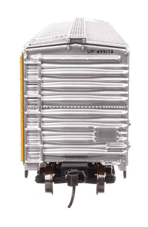 Walthers 910-2871 HO Union Pacific 50' PC&F Insulated Boxcar RTR #499178
