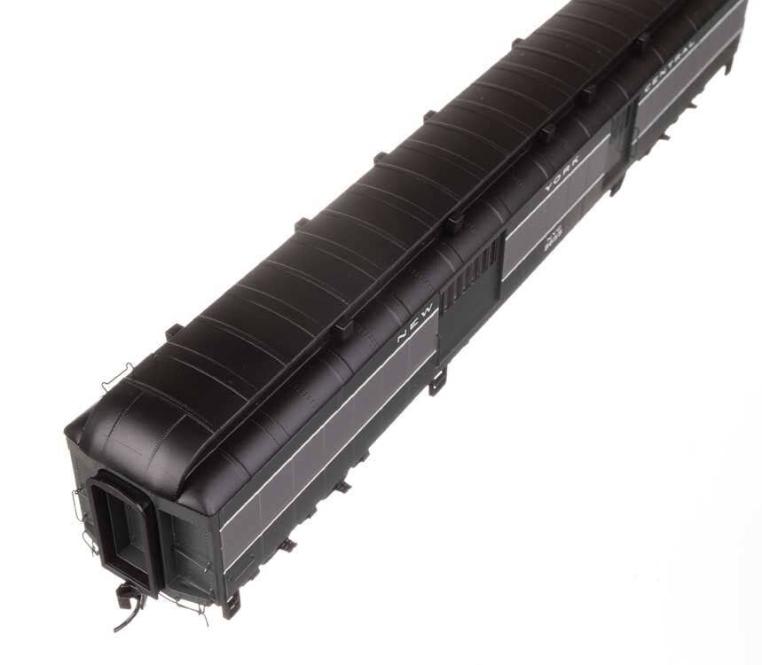 Walthers 920-17506 HO NYC 70' Heavyweight Baggage Car with Clerestory Roof #8655