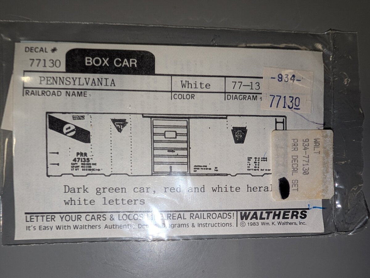 Walthers 77130 HO Pennsylvania Box Car White w/Red Decal Set