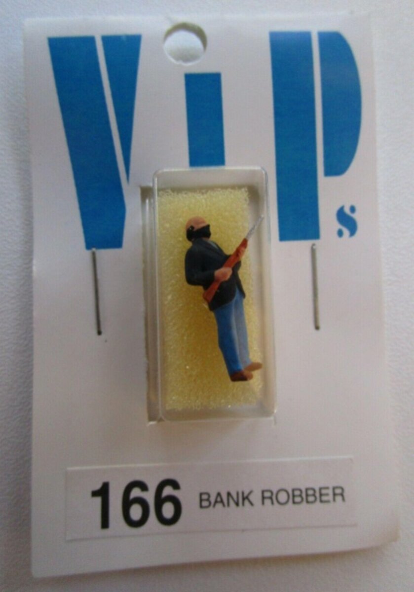 E-R Models 166 HO Scale VIPs Bank Robber Painted Figure