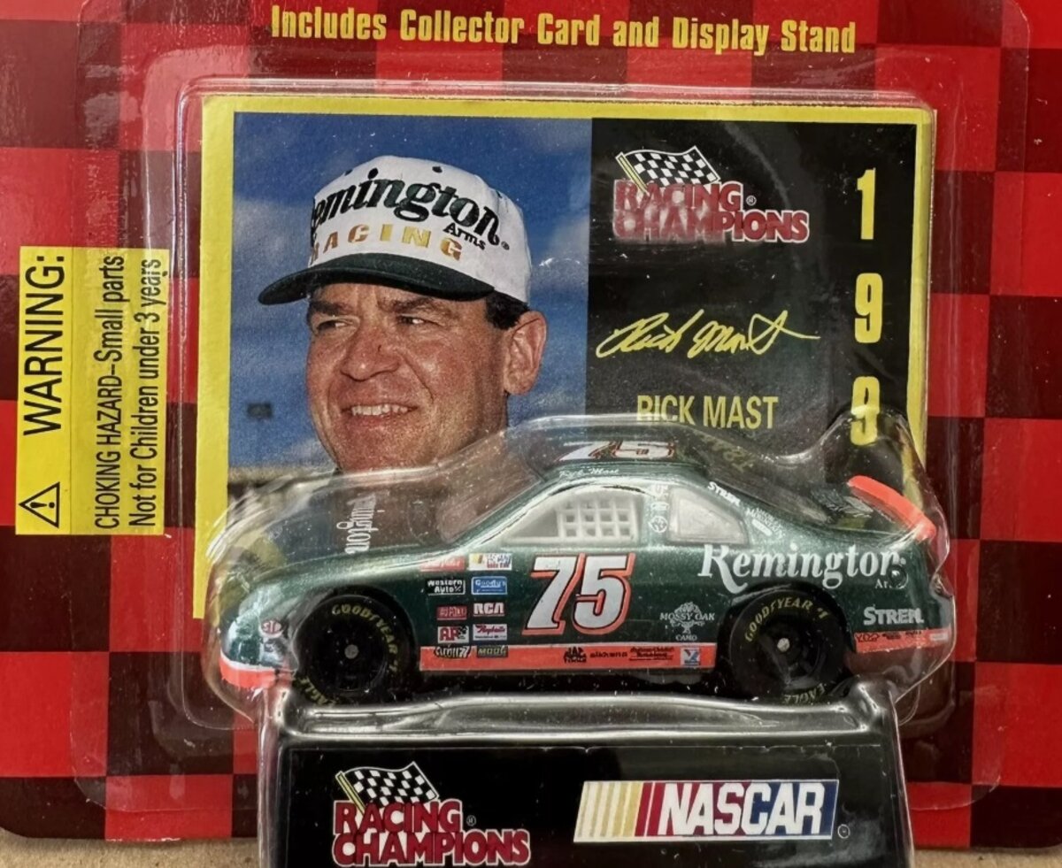 Racing Champions 01153 1:64 #75 Rick Mast 1997 Edition Nascar Car Stand Card