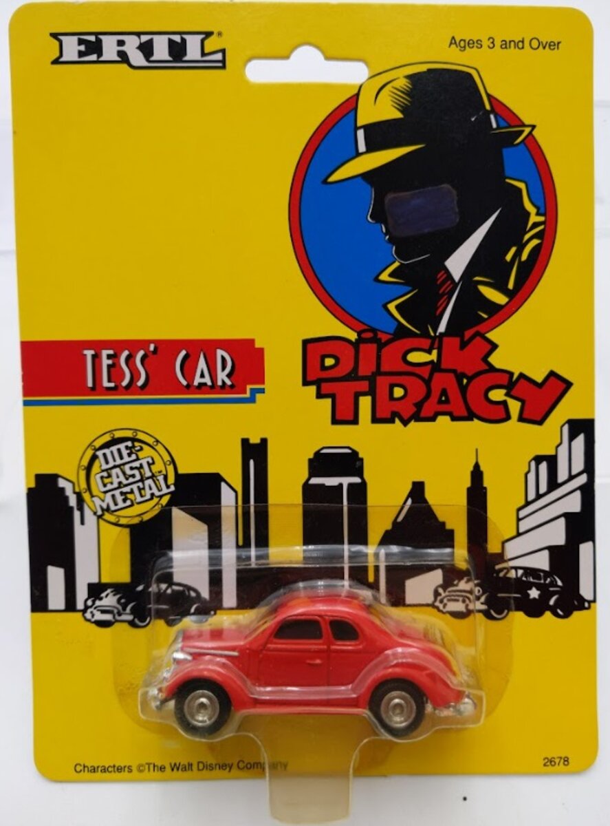 Ertl 2678 1:64 Scale Dick Tracy Tess Car Diecast Metal