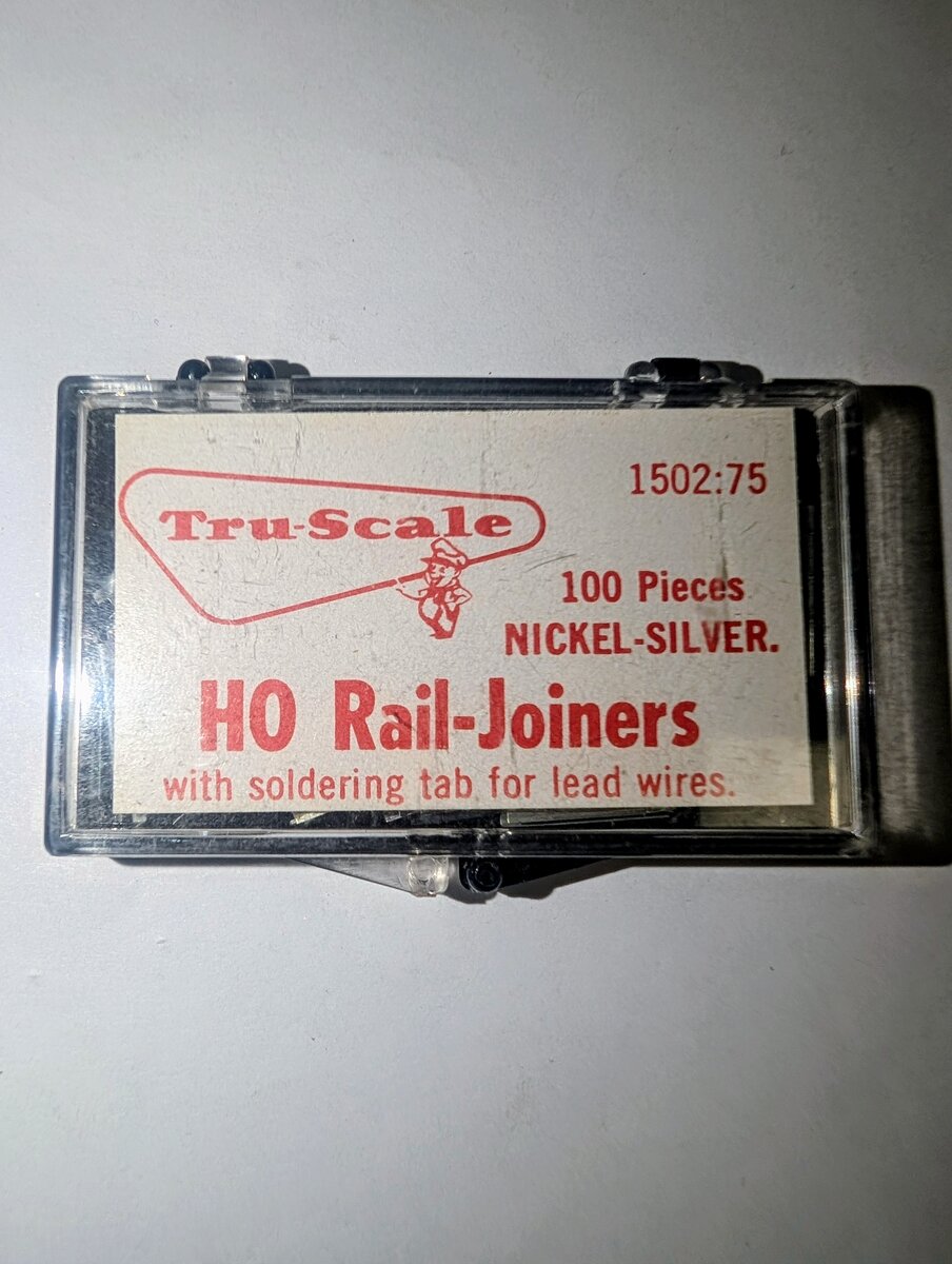 Tru-Scale 1502:75 HO Nickel Silver Rail Joiners (Pack of 100)