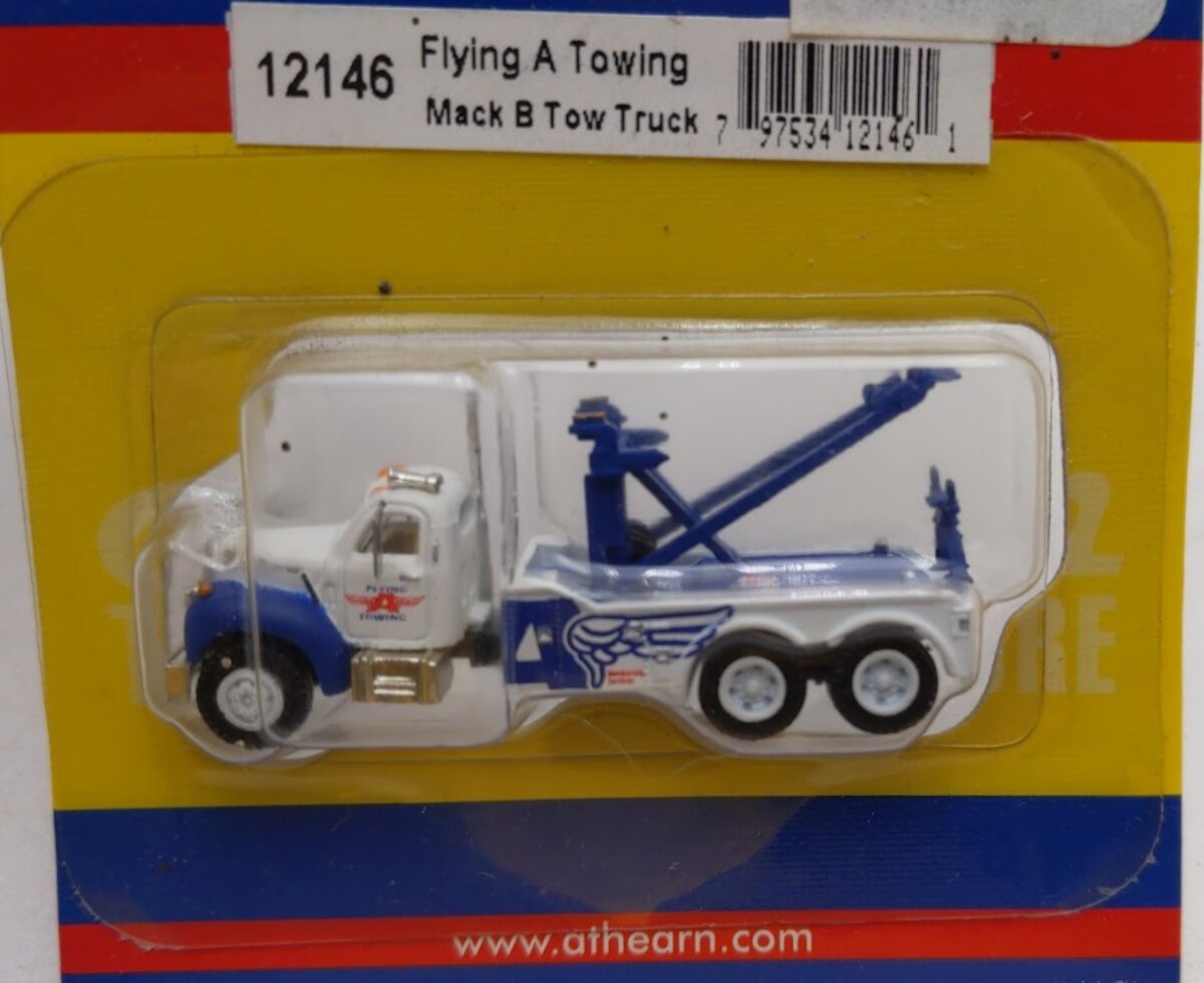 Athearn 12146 N Scale Flying A Towing Mack B Tow Truck