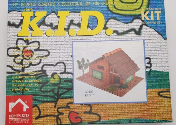 Domus-Kits 40107 1:50 Scale K.I.D. 7 Serie Shed Building Model Educational Kit