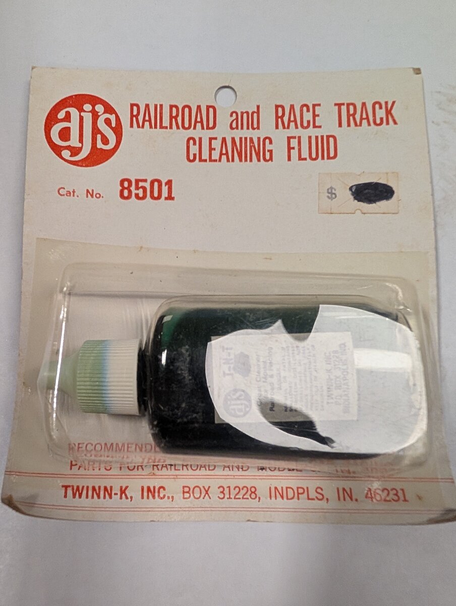 Acme 8501 Railroad & Race Track Cleaning Fluid (AJ's)