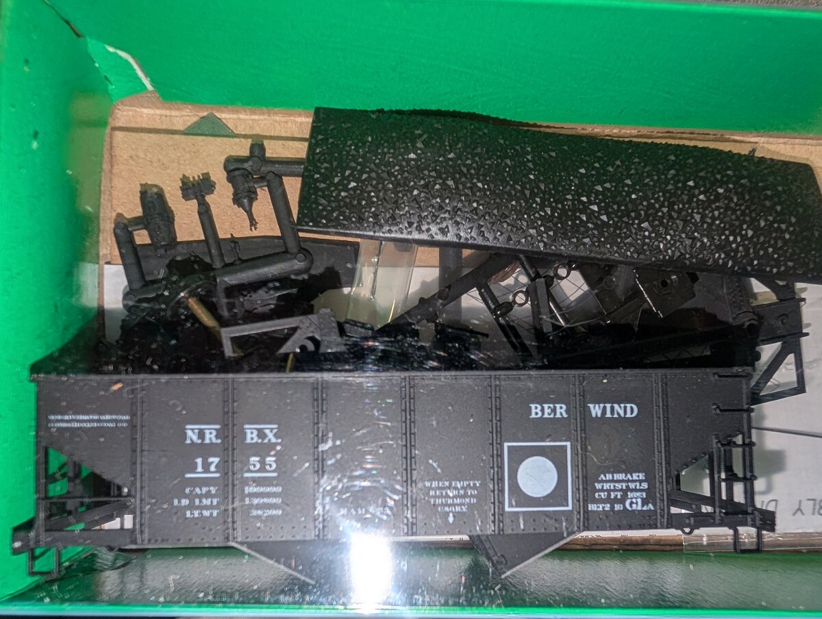 Bowser 56209 HO Berwind NRBX GLa 2-By Hopper #1755