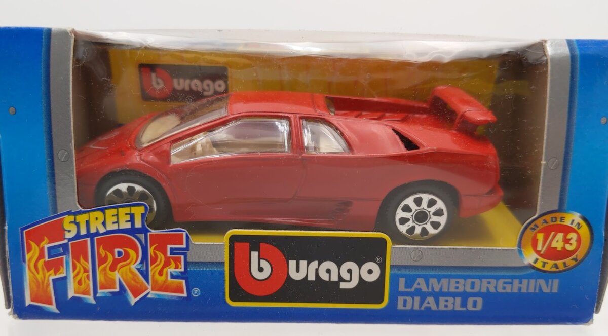 Burago 1990 4151 1:43 Street Fire Red Lamborghini Diablo