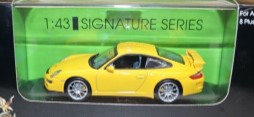 Road Signature 43200 1:43 Diecast Yellow Porsche 997 GT3