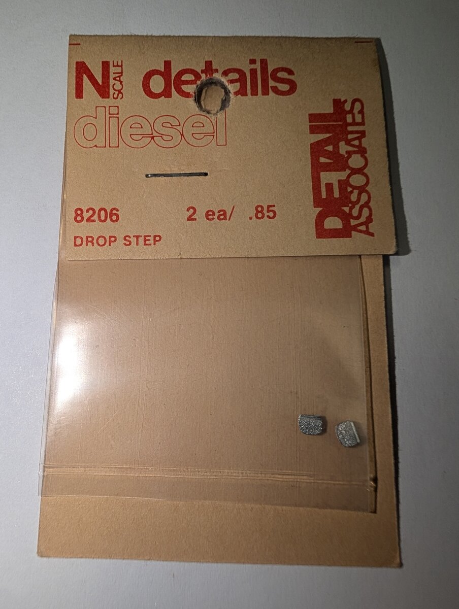 Detail Associates 8206 N Scale Drop Step (Pack of 2)