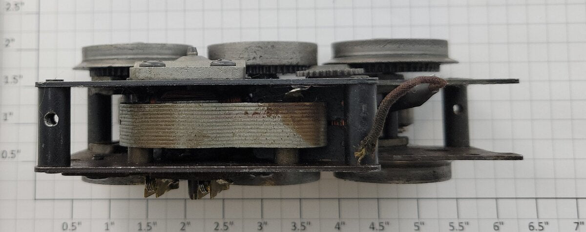 Lionel 2055-100 6-Wheel Steam Chassis Motor without E-Unit