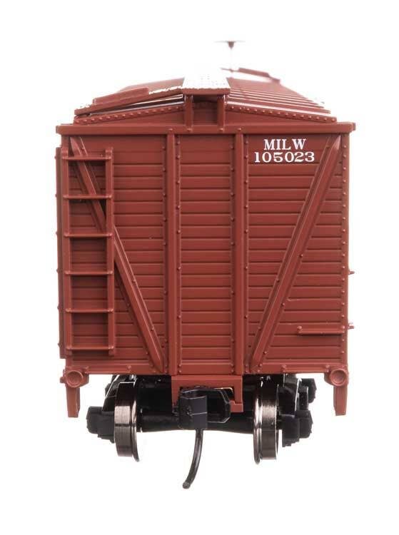 Walthers 910-41461 HO Milwaukee Road 40' Wood Stock Car Ready to Run #105023
