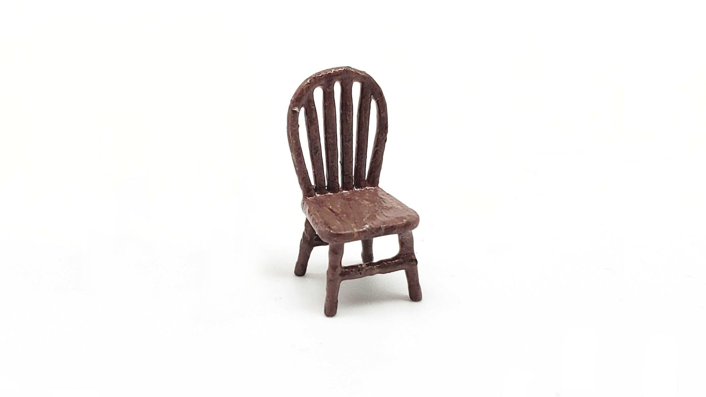 All Scale Miniatures 8711016 HO Rounded Wooden Chairs (Pack of 2)