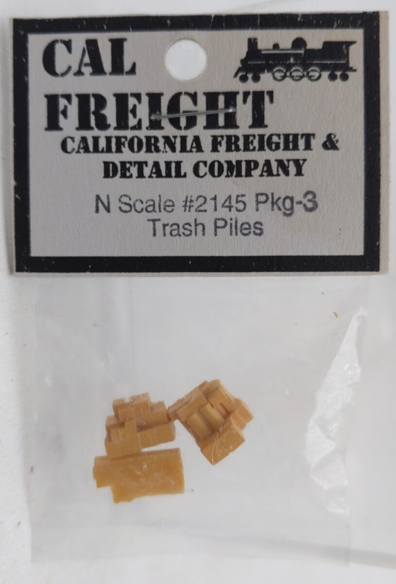 California Freight & Detail 2145 N Scale Small Trash Piles (Pack of 3)