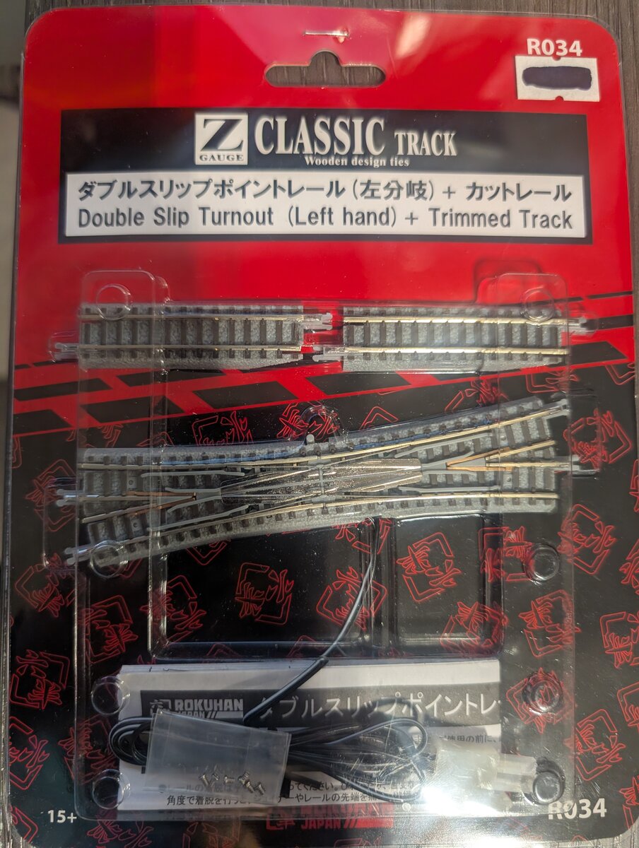 Rokuhan R034 Z Gauge Double Slip Turnout (Left Hand) & Trimmed Track