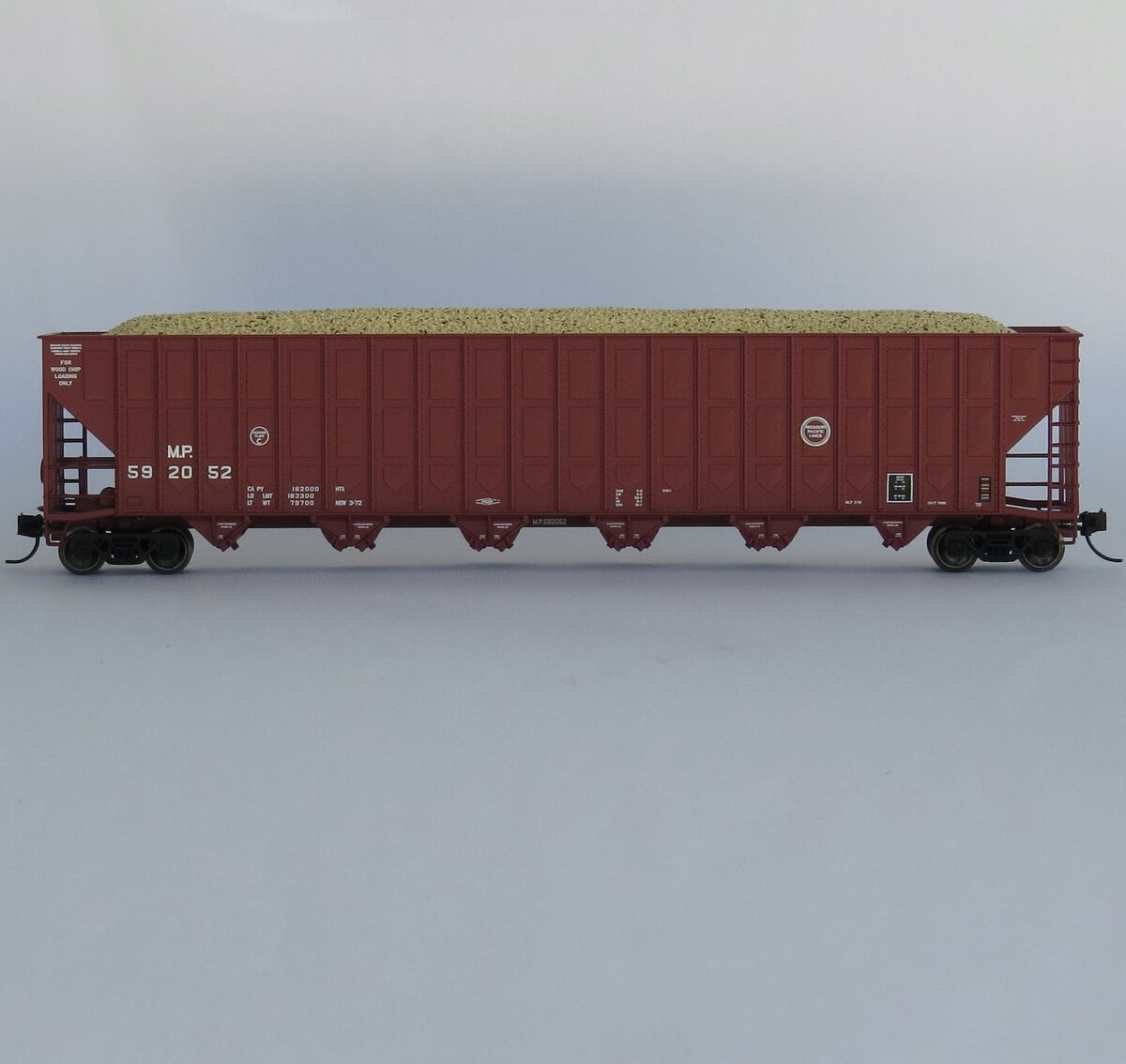 Trainworx Inc. 27003-03 N Mo-Pac Greenville 7000 Cu Ft Wood Chip Hopper #592049