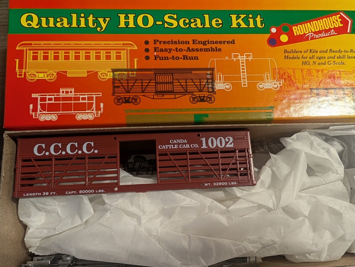 Roundhouse 03278 HO Scale Canda Cattle Car Company 36' Old Time Stock Car #1002