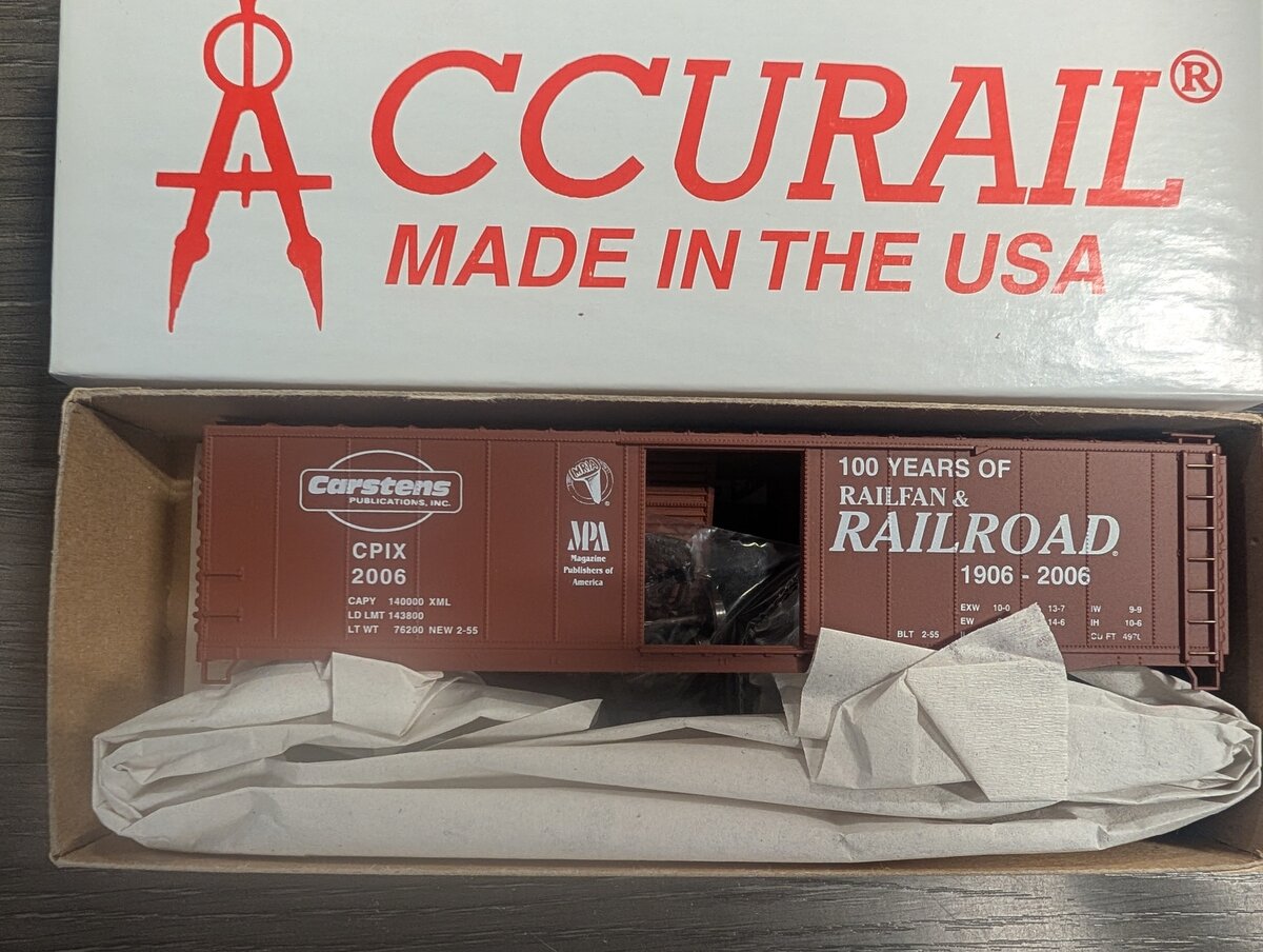 Accurail 2006 HO CPIX "100 Years of Railroad 1906-2006" Boxcar Kit