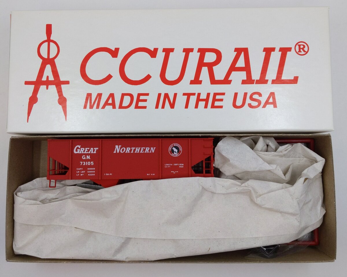 Accurail 2352 HO Great Northern Red Canton Twin Hopper Kit #73105