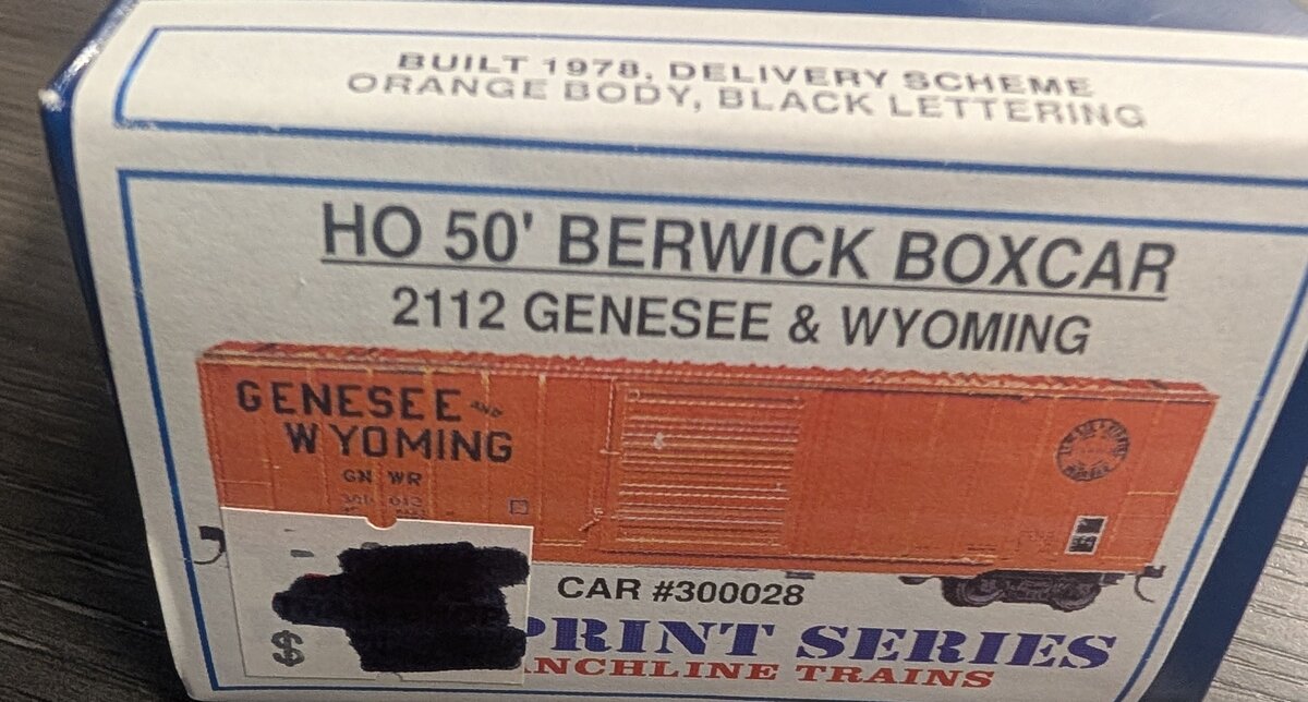 Branchline Trains 2112 HO Genesee & Wyoming 50' Berwick Boxcar #300028 Kit