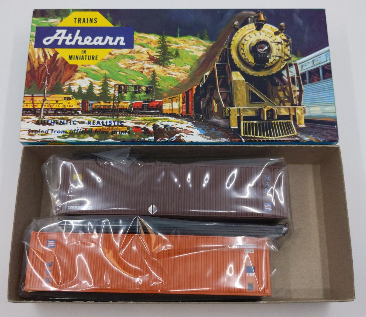 Athearn 5748 HO 40' Container NYK Box of 2