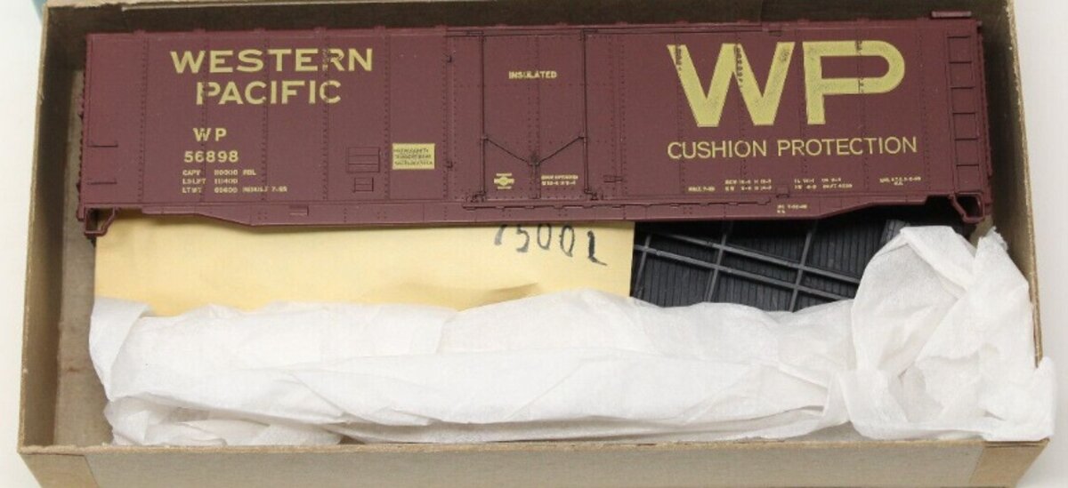 Athearn 1323 HO Scale Western Pacific Blue Box 50' Plug Door Box Car # 56898 Kit