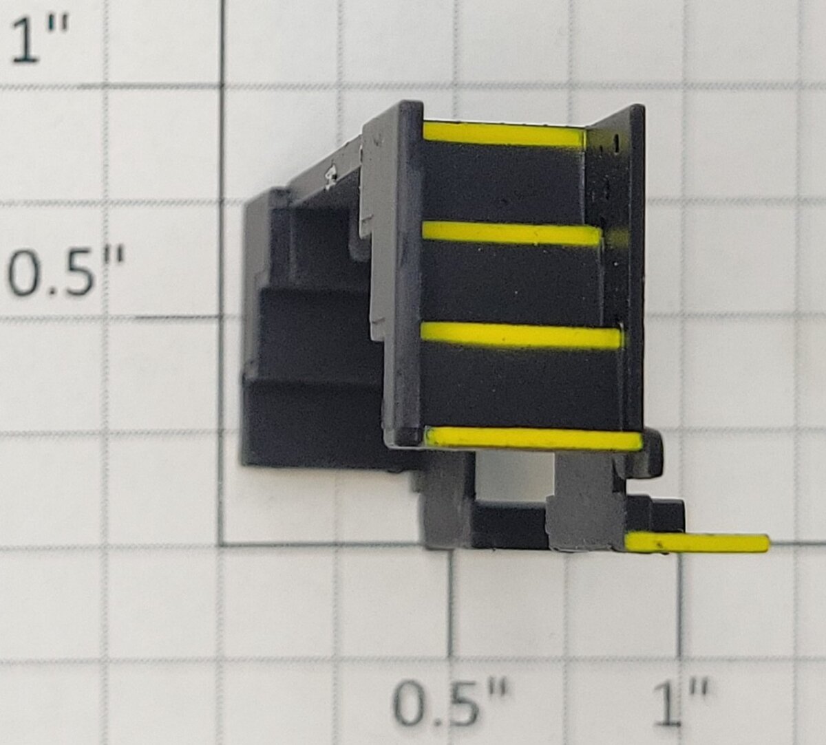 S-Helper 653-11-01-GN Black w/Yellow Step Edge Multiple Unit Switcher Pilot Base