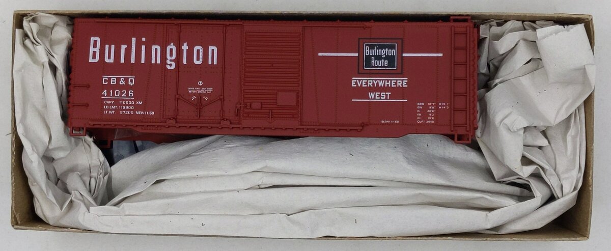 Accurail 3808 HO Scale Chicago, Burlington and, Quincy 40" Combo Door Boxcar