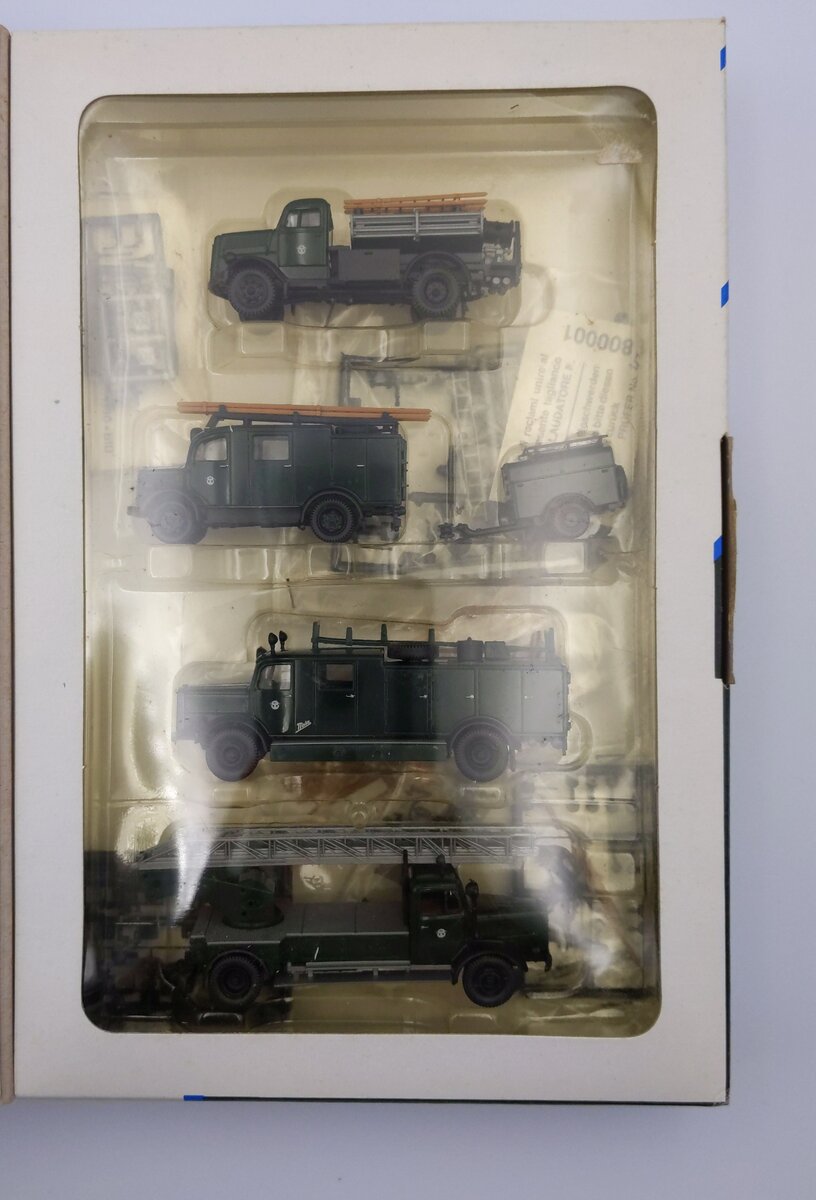 Roco 1356 HO Special Edition 1988 Fire Protection Trucks
