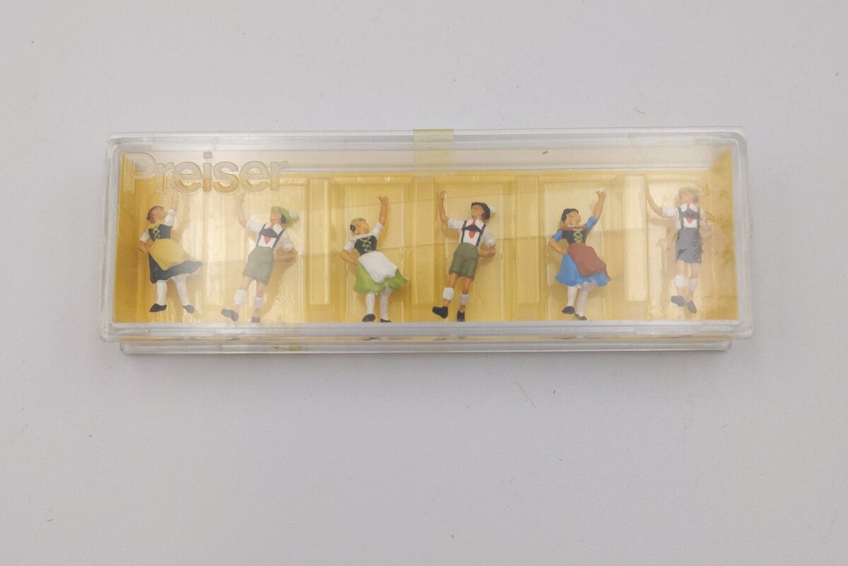 Preiser 241 HO Bavaria Folk Dancers Set of 6