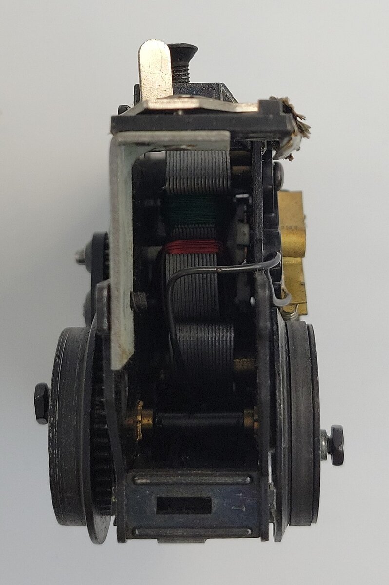 Lionel 8240-100 Steam Motor with Manual Reverse Switch