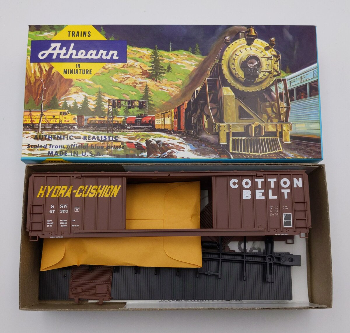 Athearn 5083 HO Hydra-Cushion Cotton Belt Boxcar Kit