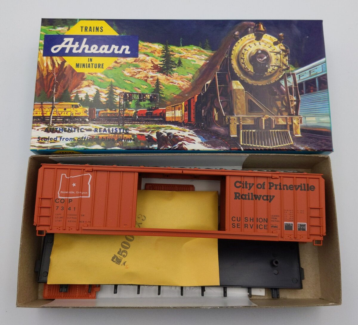 Athearn 5073 HO Scale City of Prineville 50' Railway Boxcar Double Door Kit