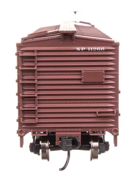 Walthers 910-40185 HO NP 40' Double Sheathed Wood Boxcar Ready to Run #11266