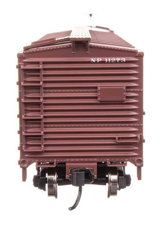 Walthers 910-40186 HO NP 40' Double Sheathed Wood Boxcar Ready to Run #11273